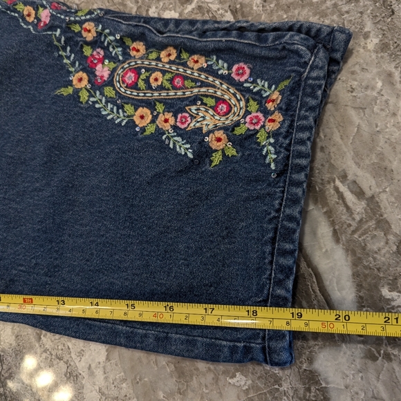 VINTAGE Carrie Allen Embroidered floral sequin Capris jeans pants shorts size XL - Picture 10 of 10